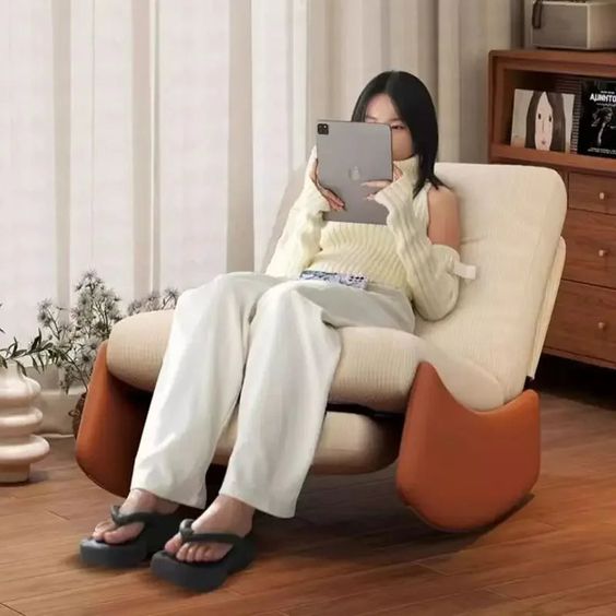 Ergonomic Design Recliner