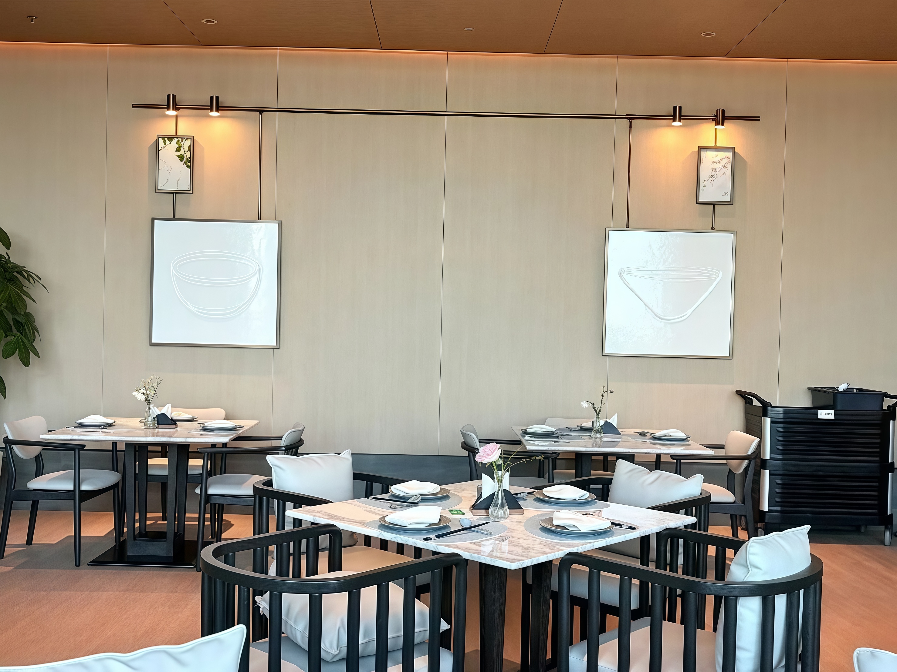 restaurant dining