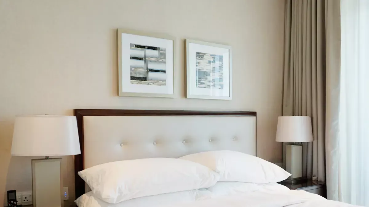 The Key Features of Wyndham-Style Hotel Furniture