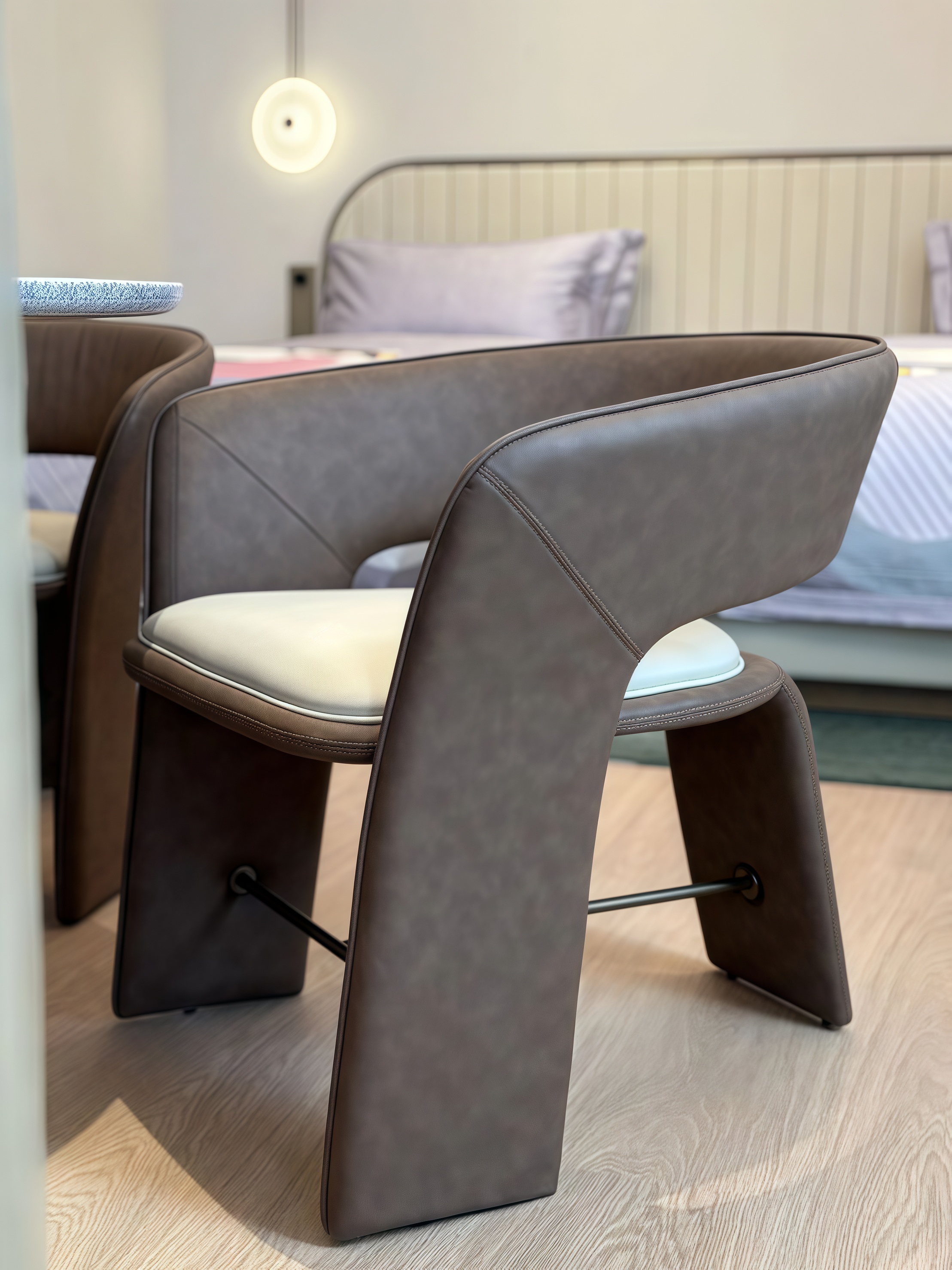 guestroom seating