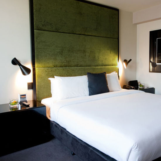 Elegant Fresh Style Designer Walnut Wood Veneer Hotel Room Furniture