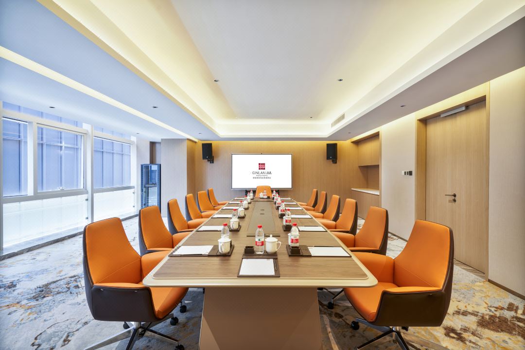 ruang konferensi
