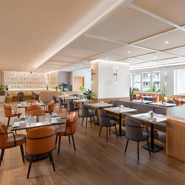 Pereka Designer Pilihan Perabot Restoran Hotel Komersial