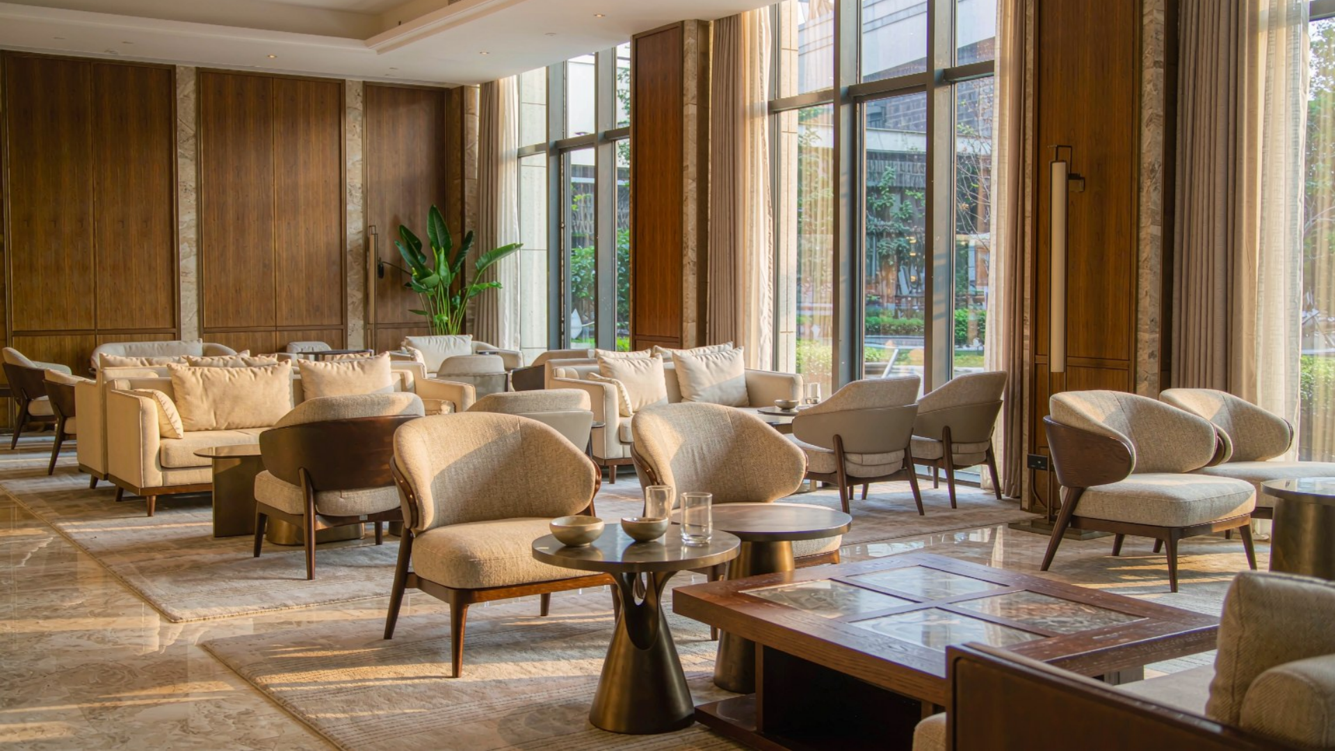 hotel-lobby-coffee-tables.png