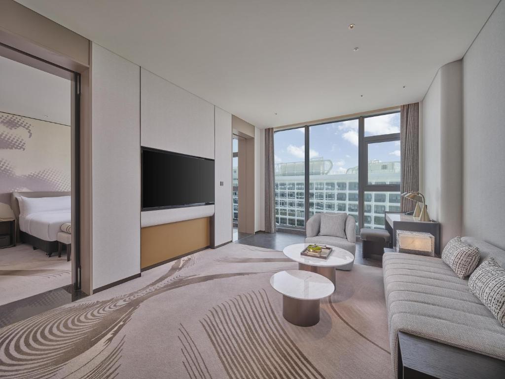 luxury suite (5)