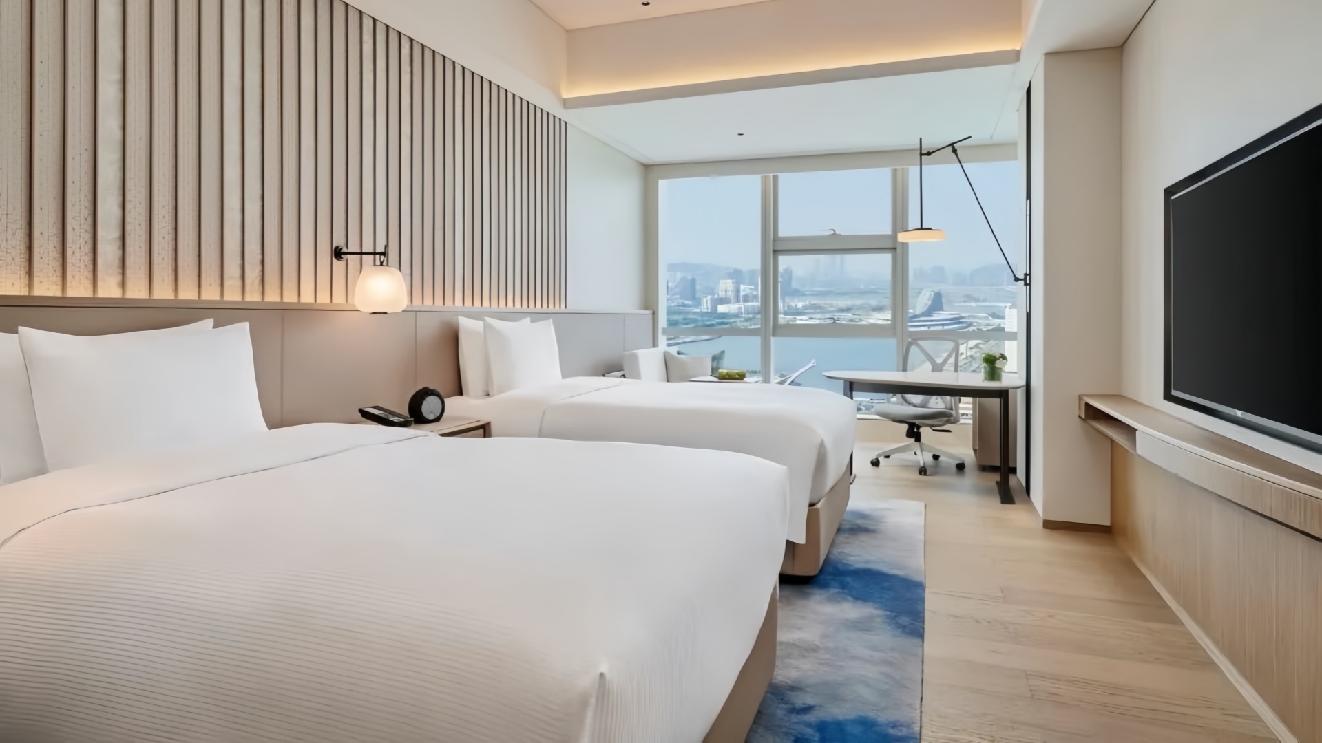 The Hilton DoubleTree Hotel 3