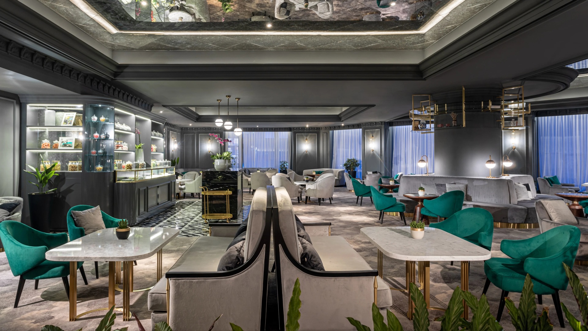 Hyatt Restaurant Furniture