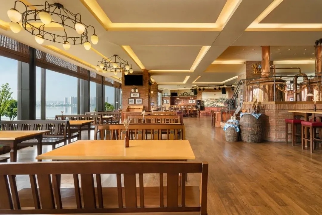 hotel canteen