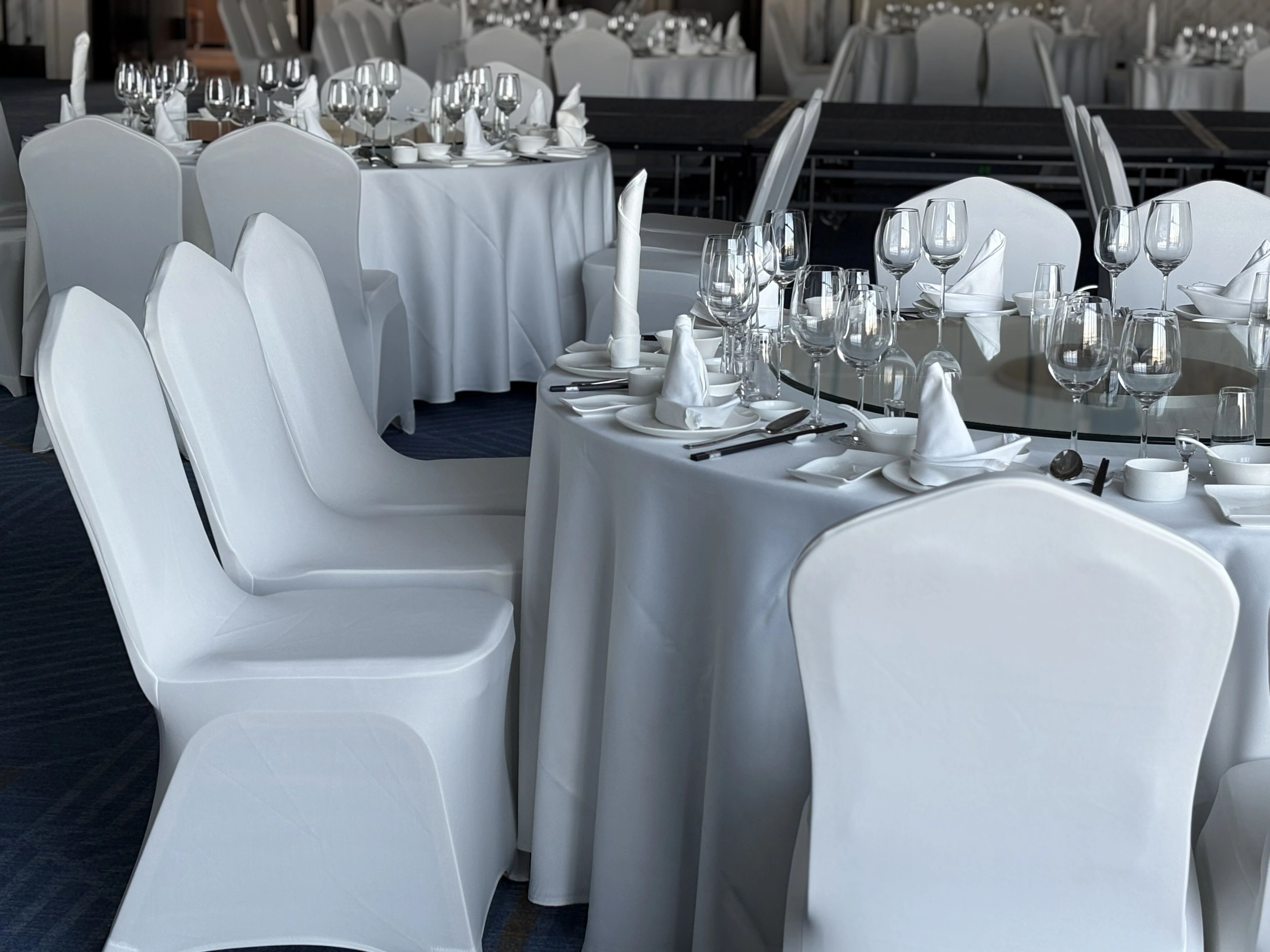 banquet hall seating
