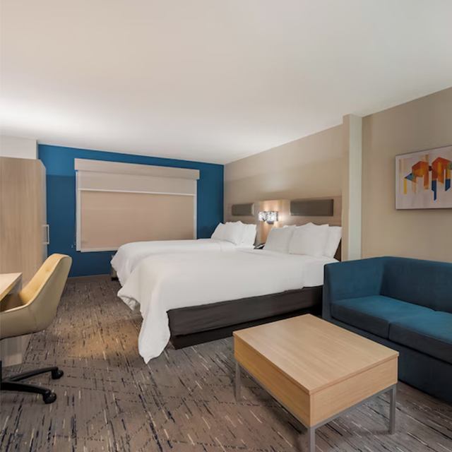 King Size Bed DoubleTree by Hilton